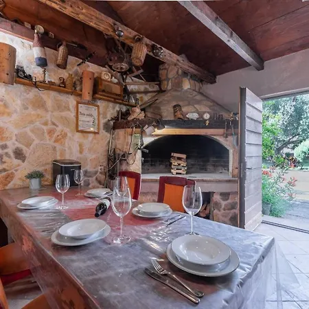 Apartamento With Parking Space - 22170 Zadar