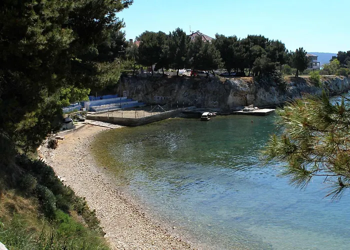 شقة With Parking Space - 22170 *